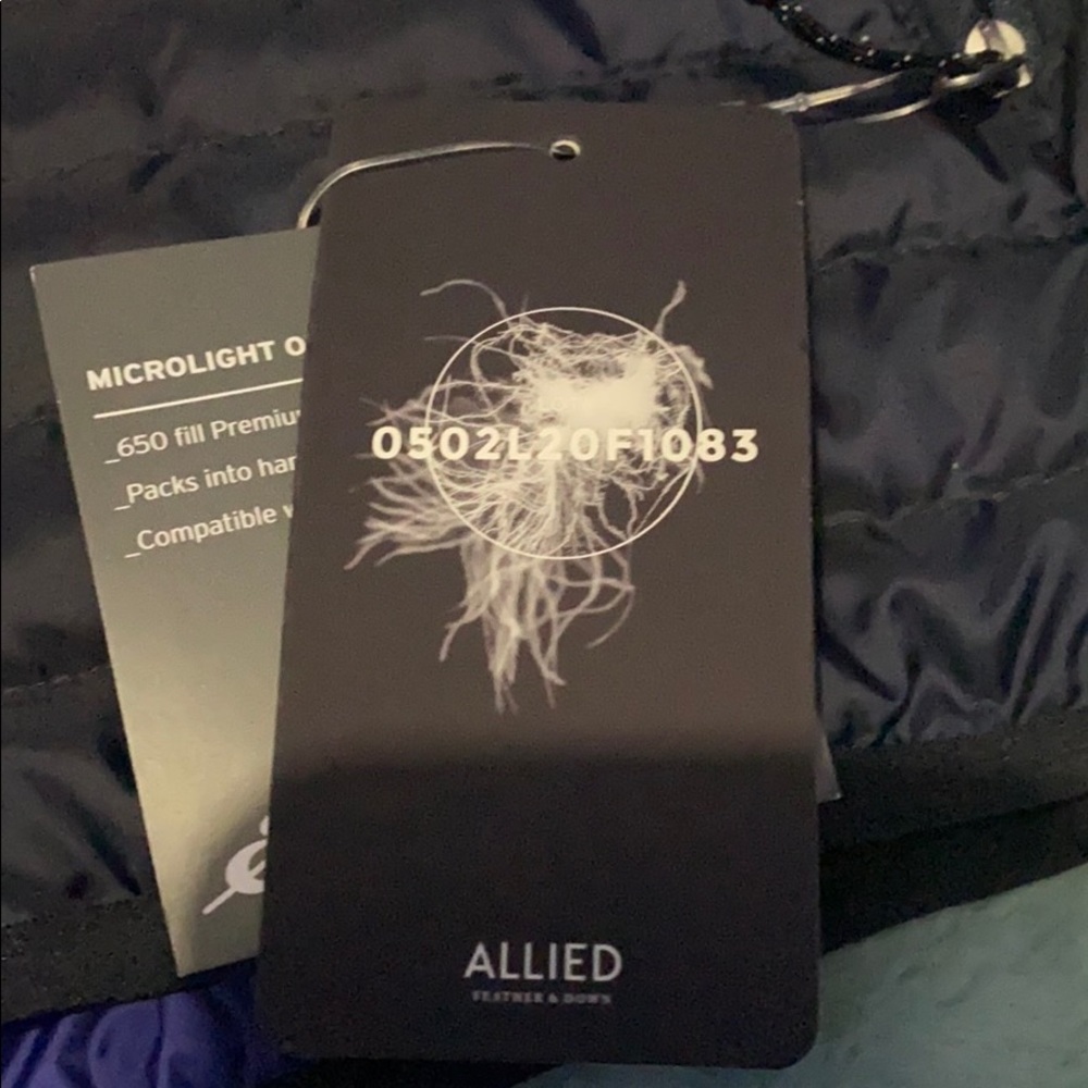 Jacket - Picture 9 of 9